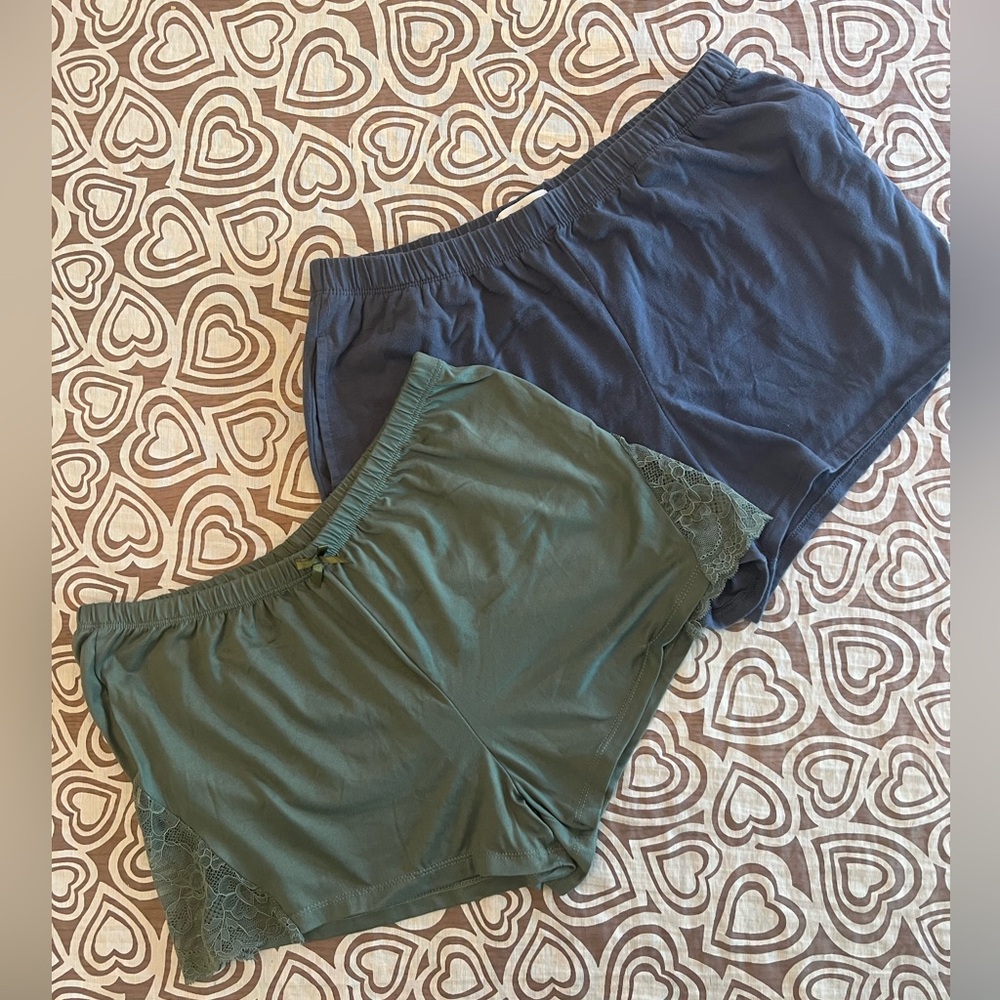 Cute bedtime shorts bundle | Size medium | Flora & Colsie Brands